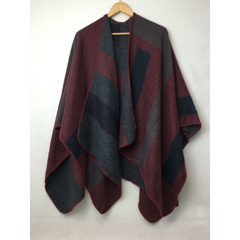 BB Dakota Poncho Wrap Sweater One Size